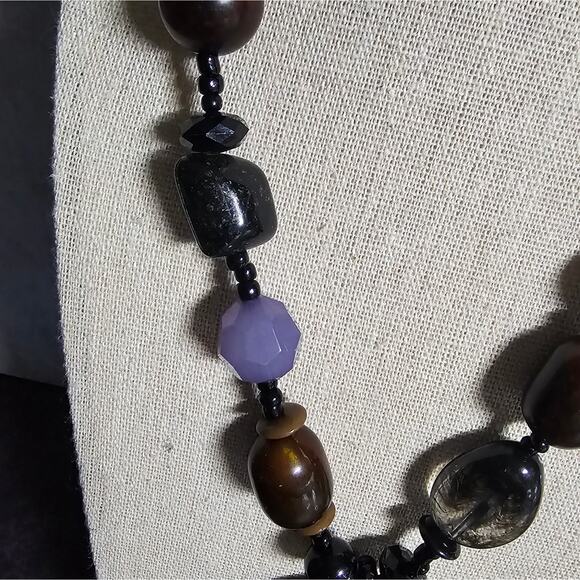 Boutique New multistone statement beaded mosaic necklace & earring set - Picture 3 of 9